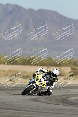 media/Oct-04-2025-CVMA (Sat) [[408bcdd6e4]]/Race 13-Amateur Supersport Open/